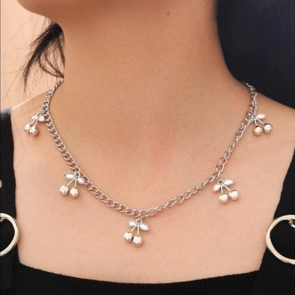3/$30 🍒 Cherry Pendant Choker 🍒